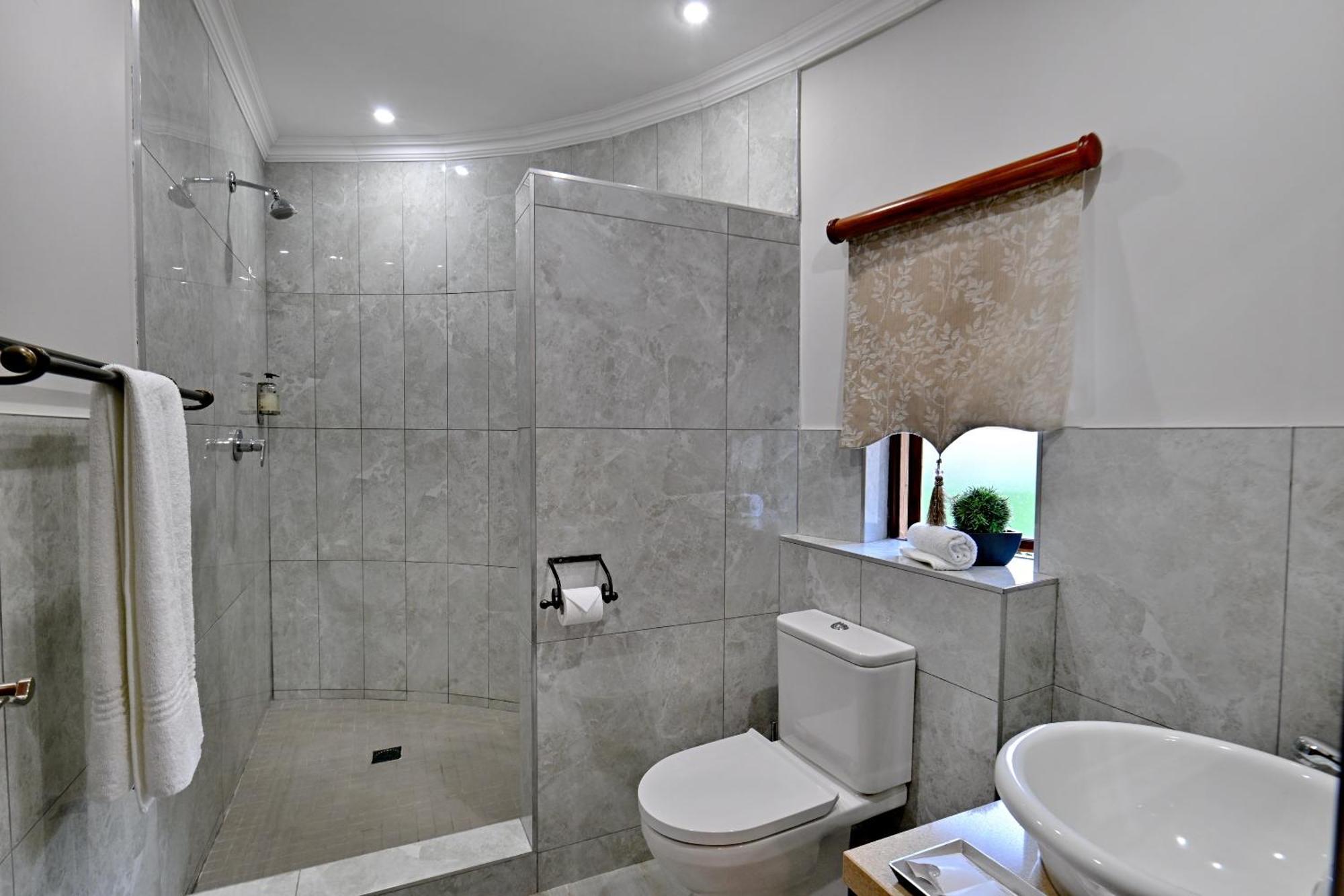 Black Eagle Hotel & Spa Roodepoort Phòng bức ảnh