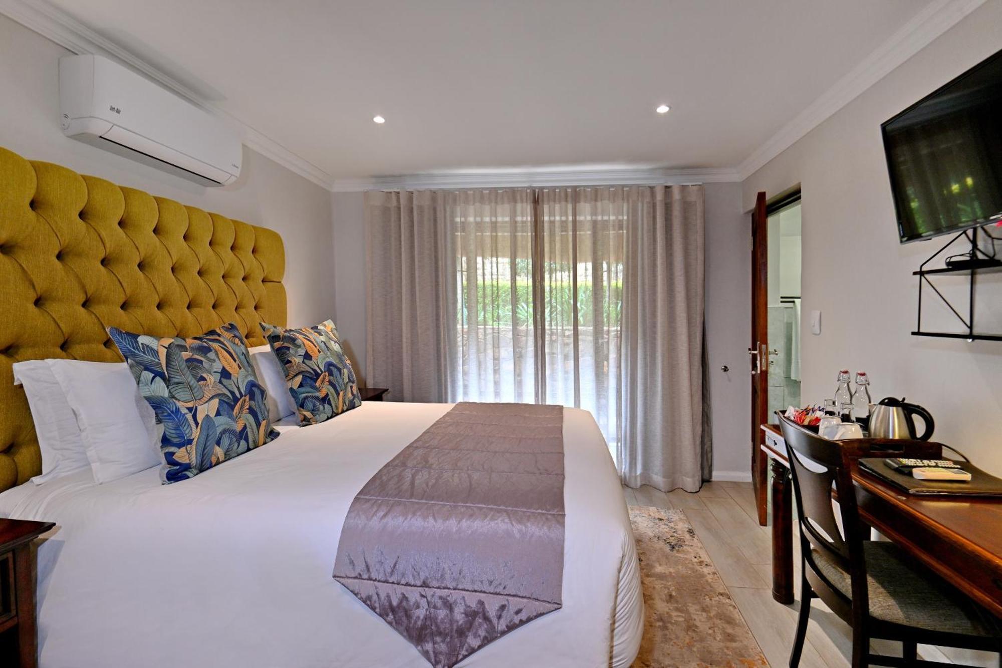Black Eagle Hotel & Spa Roodepoort Ngoại thất bức ảnh